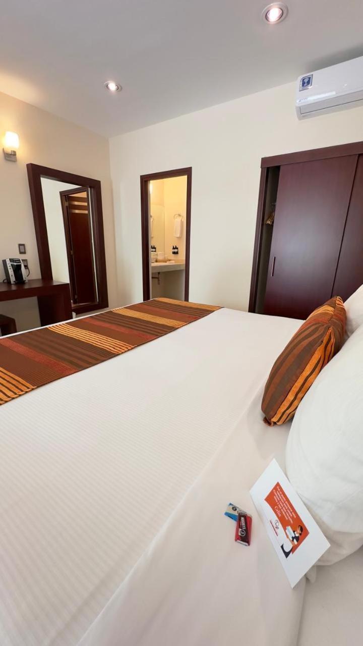 Hotel Quinta تيكيسكيابان المظهر الخارجي الصورة