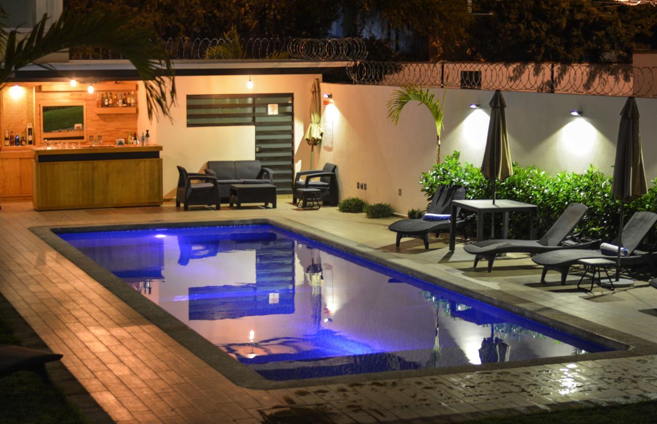 Hotel Quinta تيكيسكيابان المظهر الخارجي الصورة